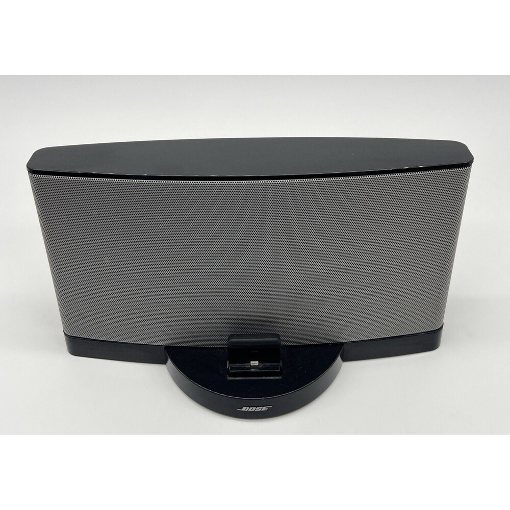 Bose Sound Dock Series 3  Digital Music System /Speaker for Ipod/iphone -NO CORD